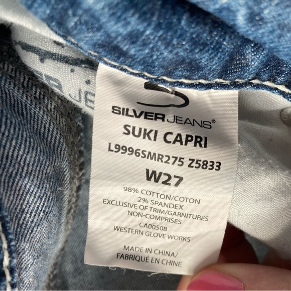 Silver Cropped Jeans - Picture 6 of 6